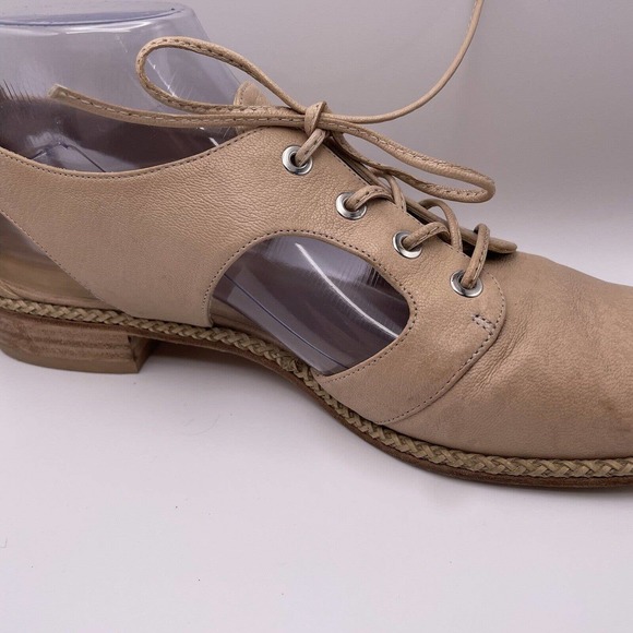 Stuart Weitzman Women’s Size 10 Tan almond Lace Up Leather Loafers Oxfords - Picture 13 of 16